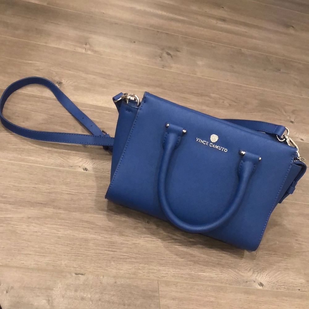 Vince Camuto crossbody purse